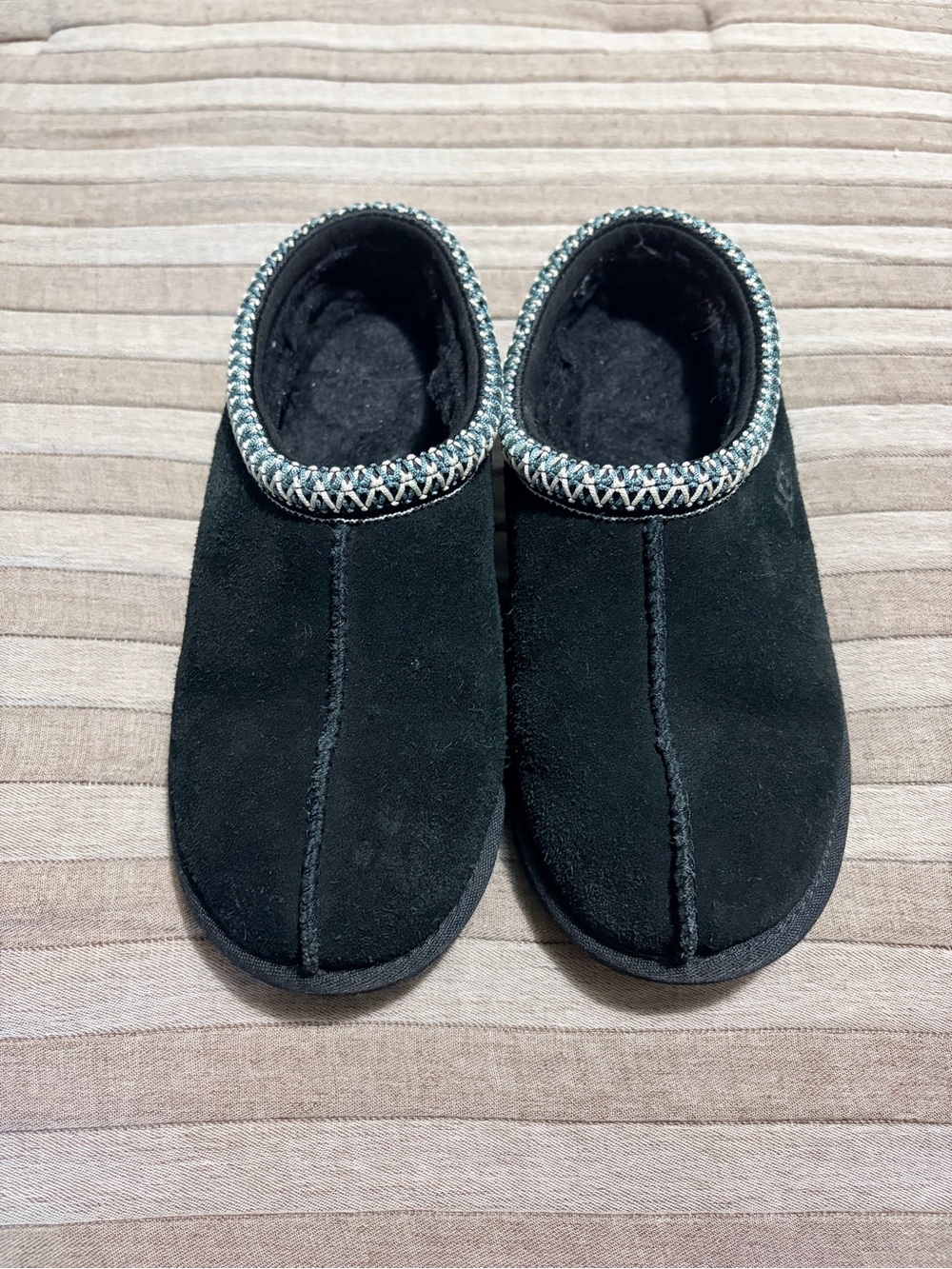 UGG Tasman Black Suede Slip-On Slippers US 4 EU 36